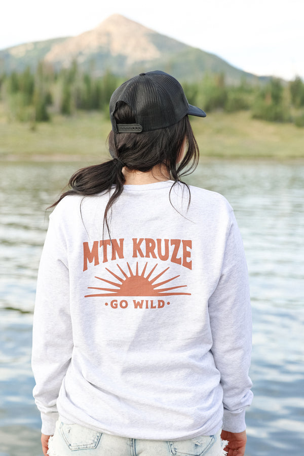 Go Wild - Crewneck